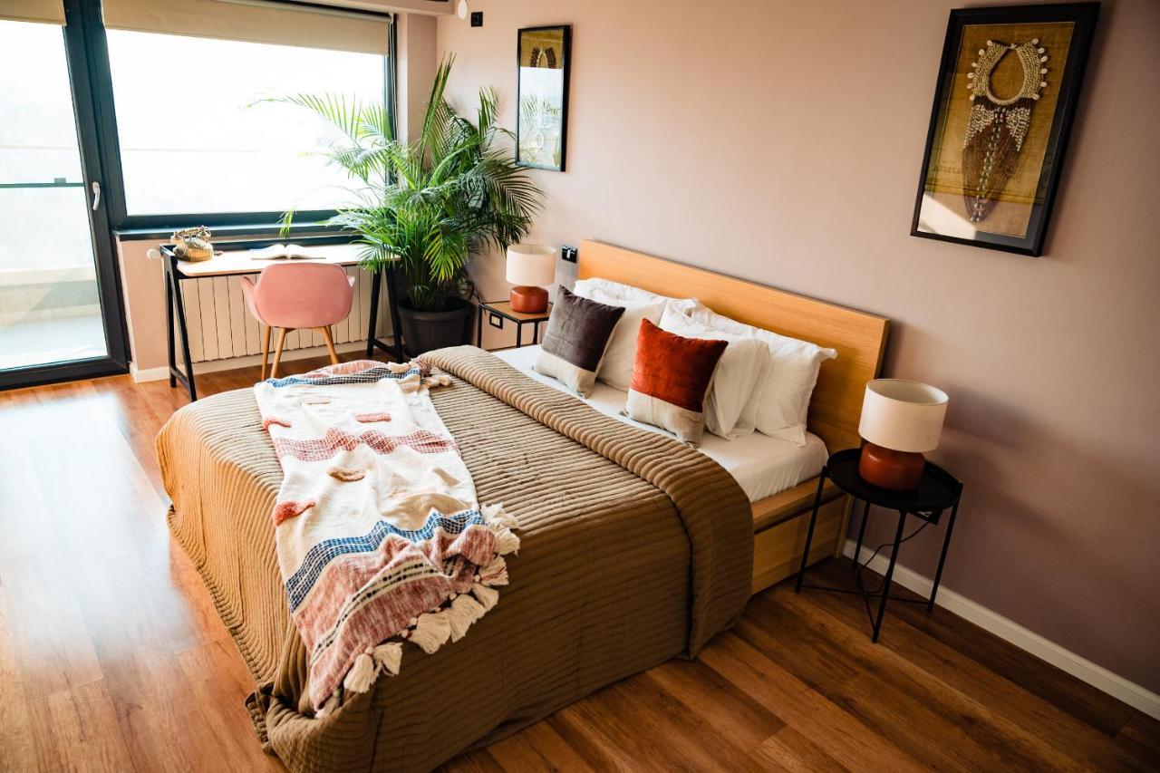 Rooftop Apt With Large Harbor View Terrace 콘스탄차 외부 사진